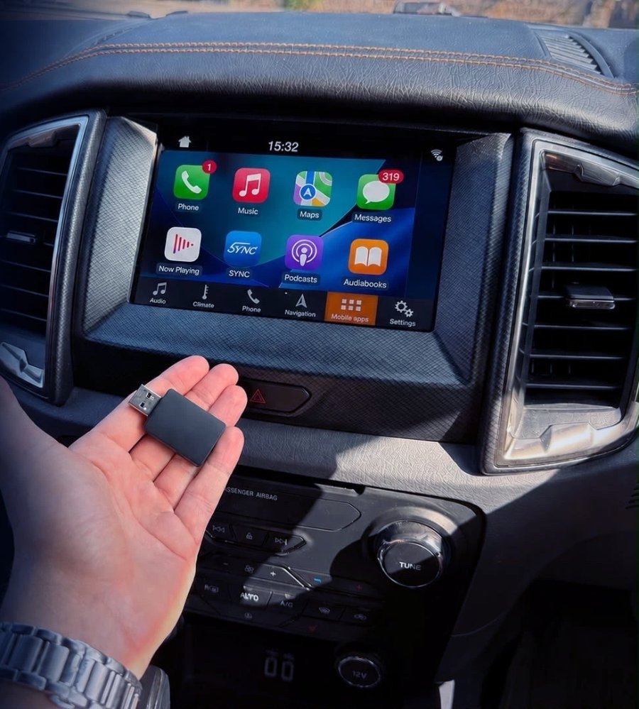 Universal Wireless CarPlay & Android Auto Adapter — The adapter, actual size